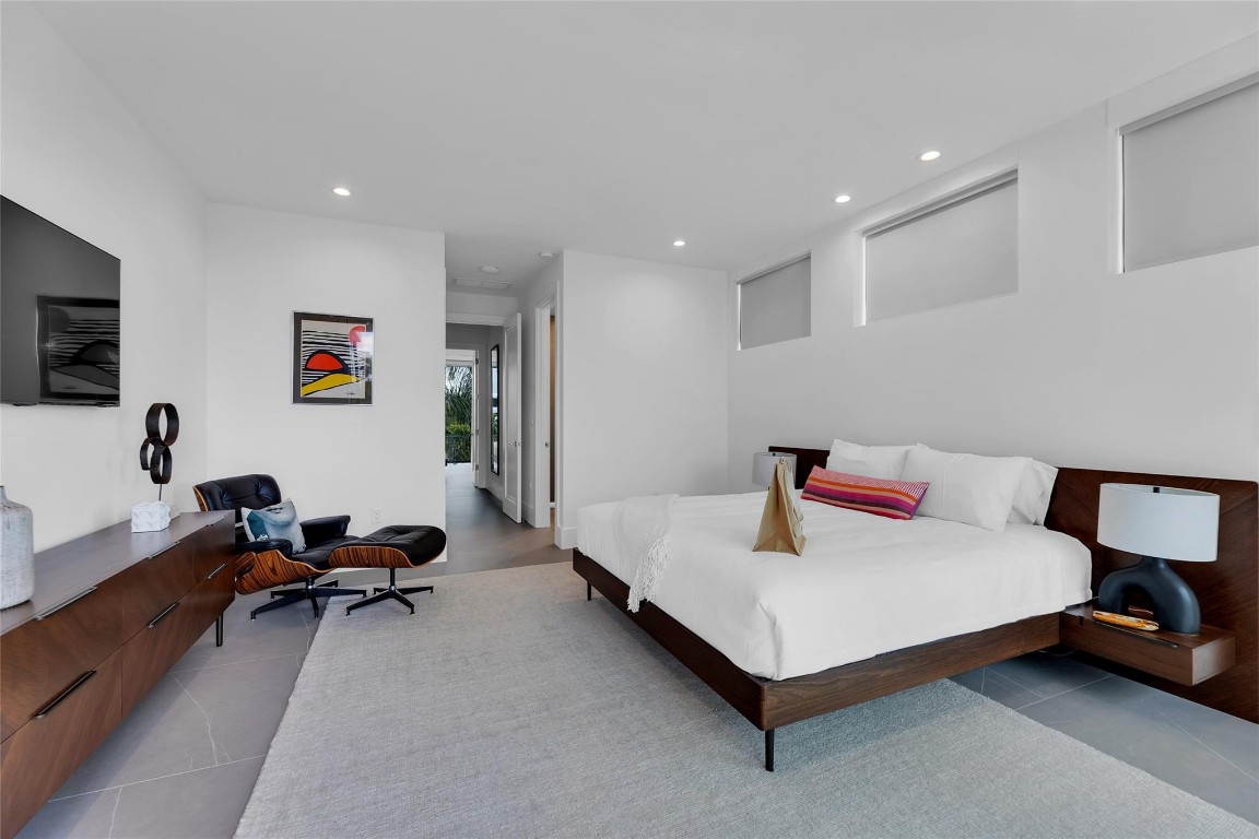 1730 SE 13th Fort Lauderdale, FL 33316