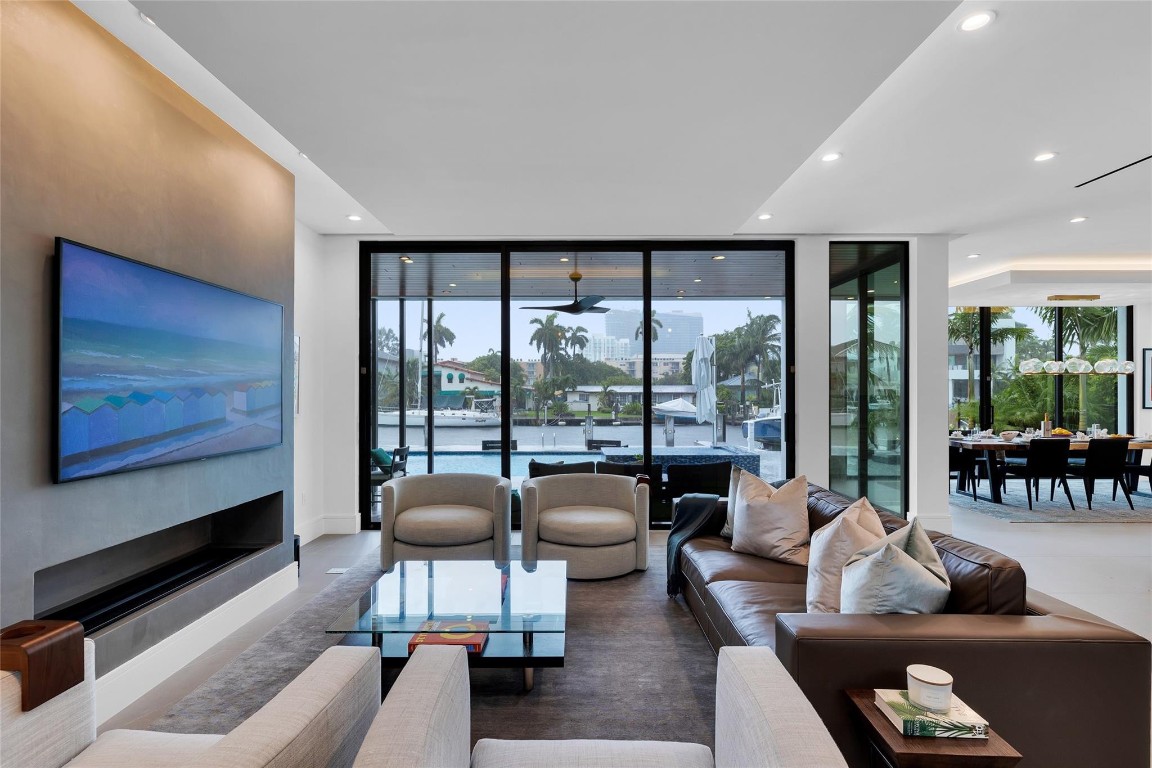 1730 SE 13th Fort Lauderdale, FL 33316