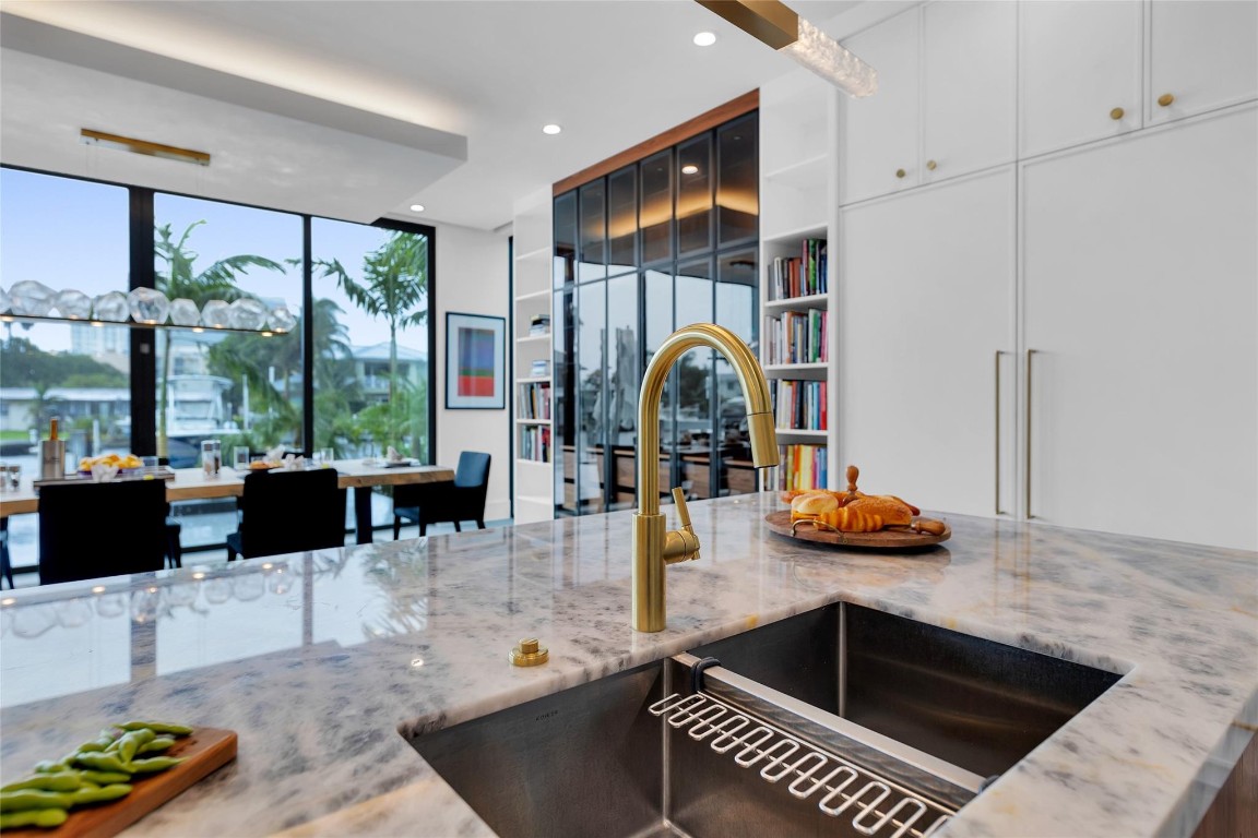 1730 SE 13th Fort Lauderdale, FL 33316