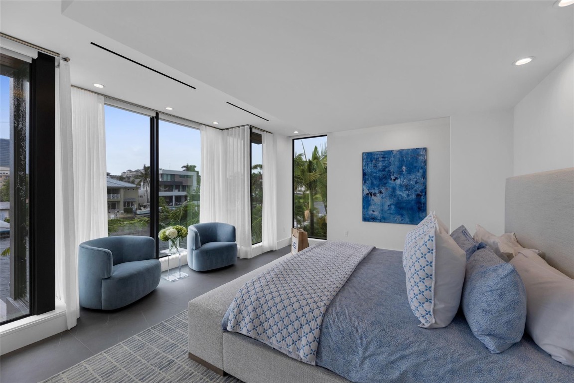 1730 SE 13th Fort Lauderdale, FL 33316