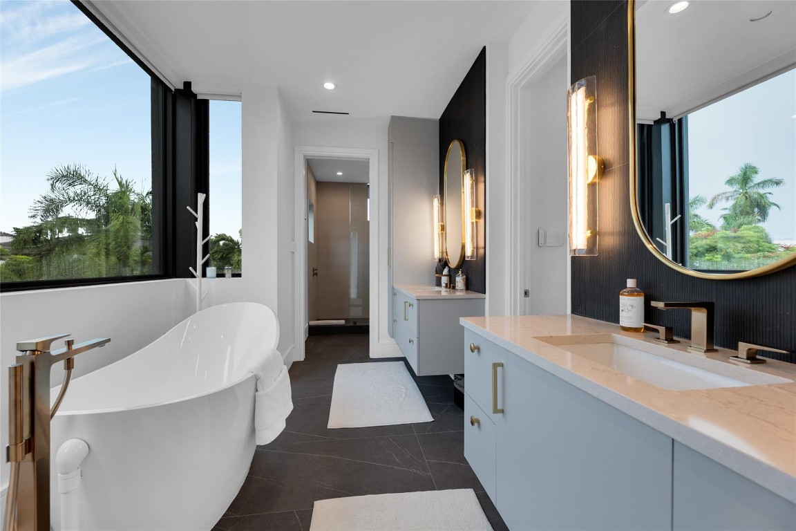 1730 SE 13th Fort Lauderdale, FL 33316