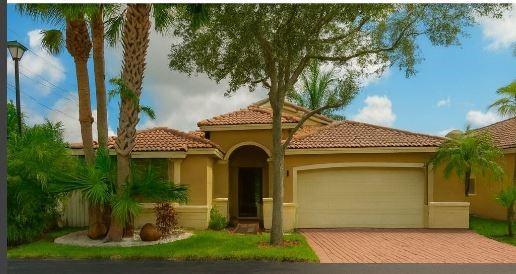 3863 SW 53rd Pl