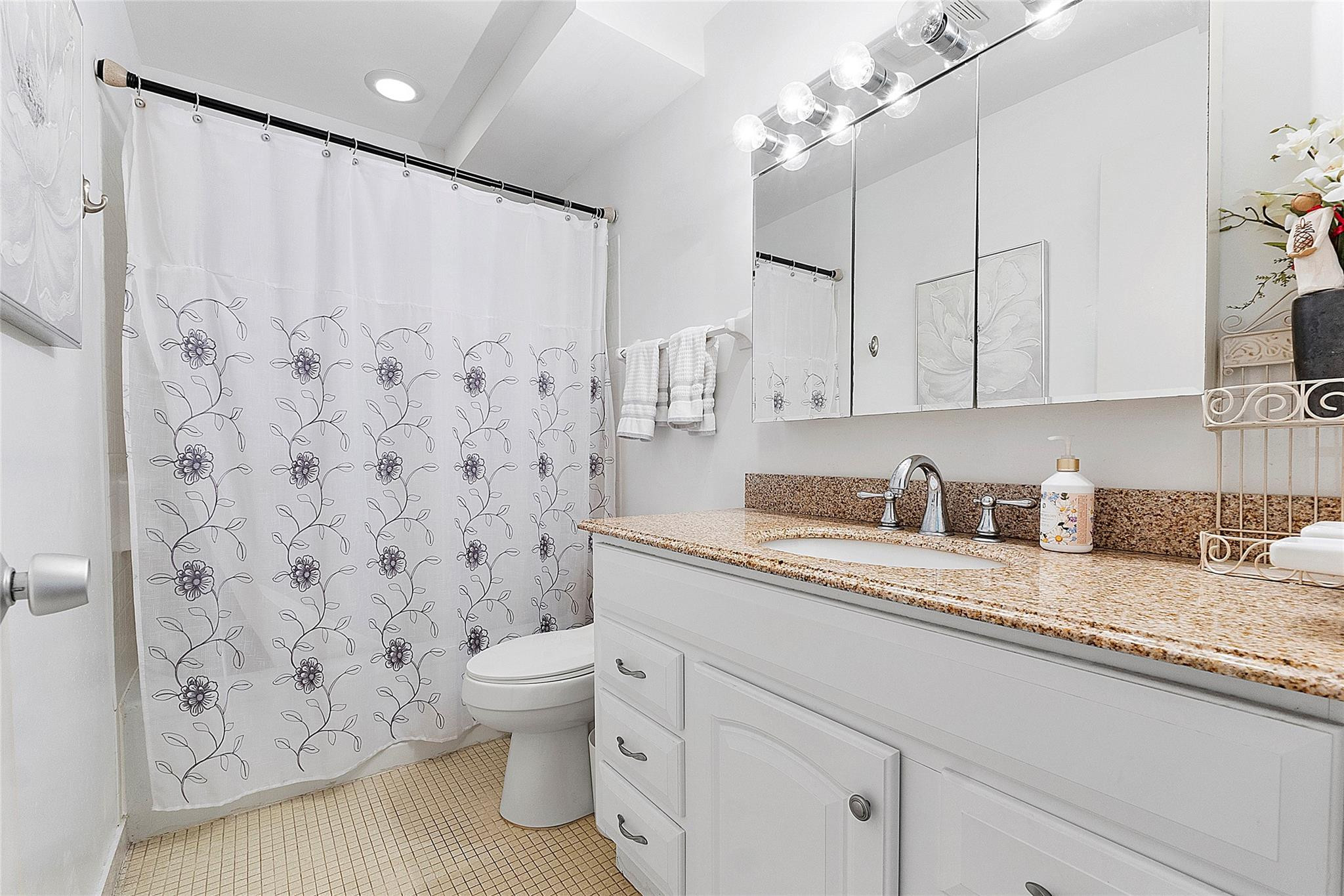 1481 S Ocean #416A Pompano Beach, FL 33062