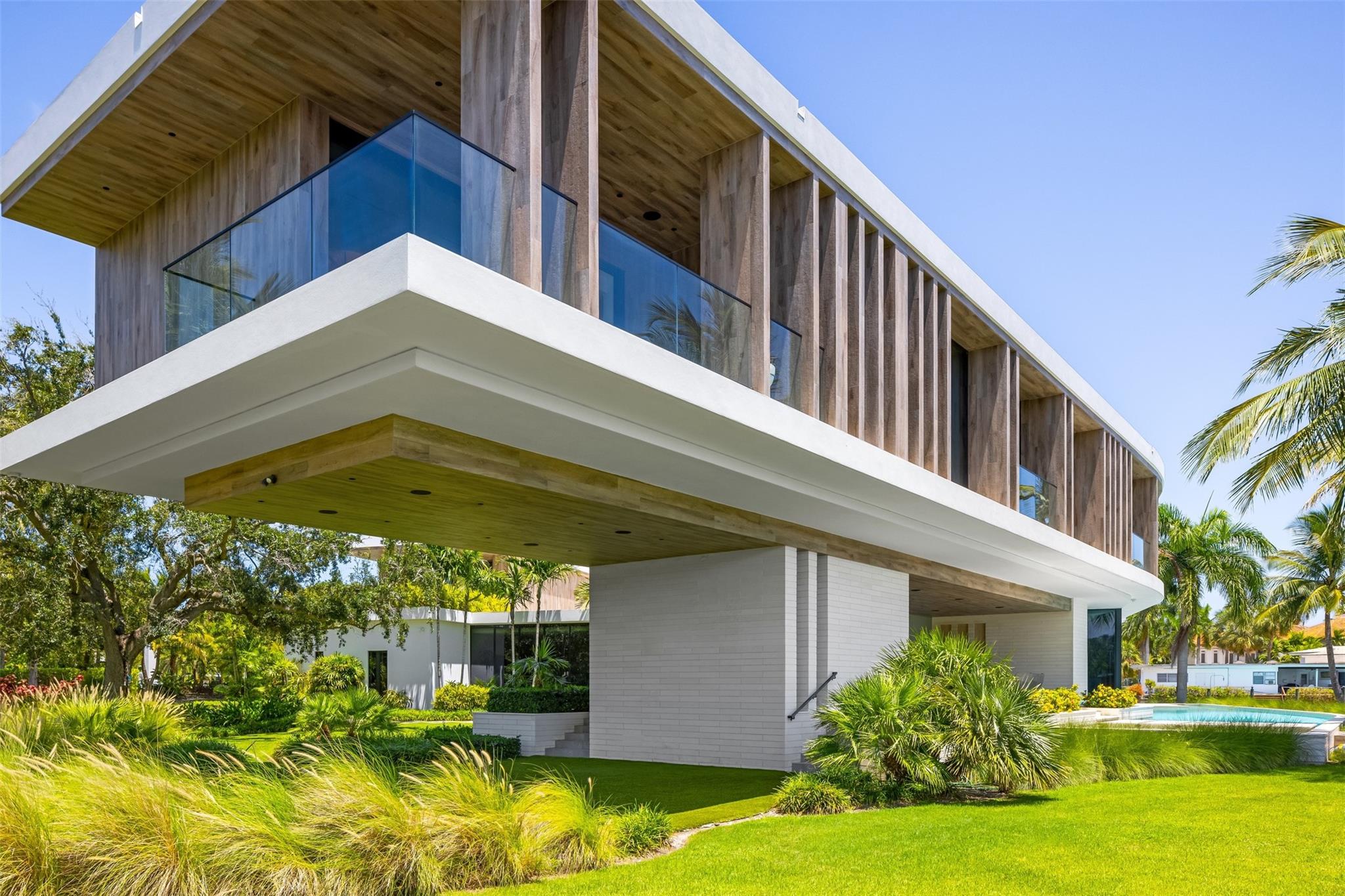 516 Mola Ave Fort Lauderdale, FL 33301