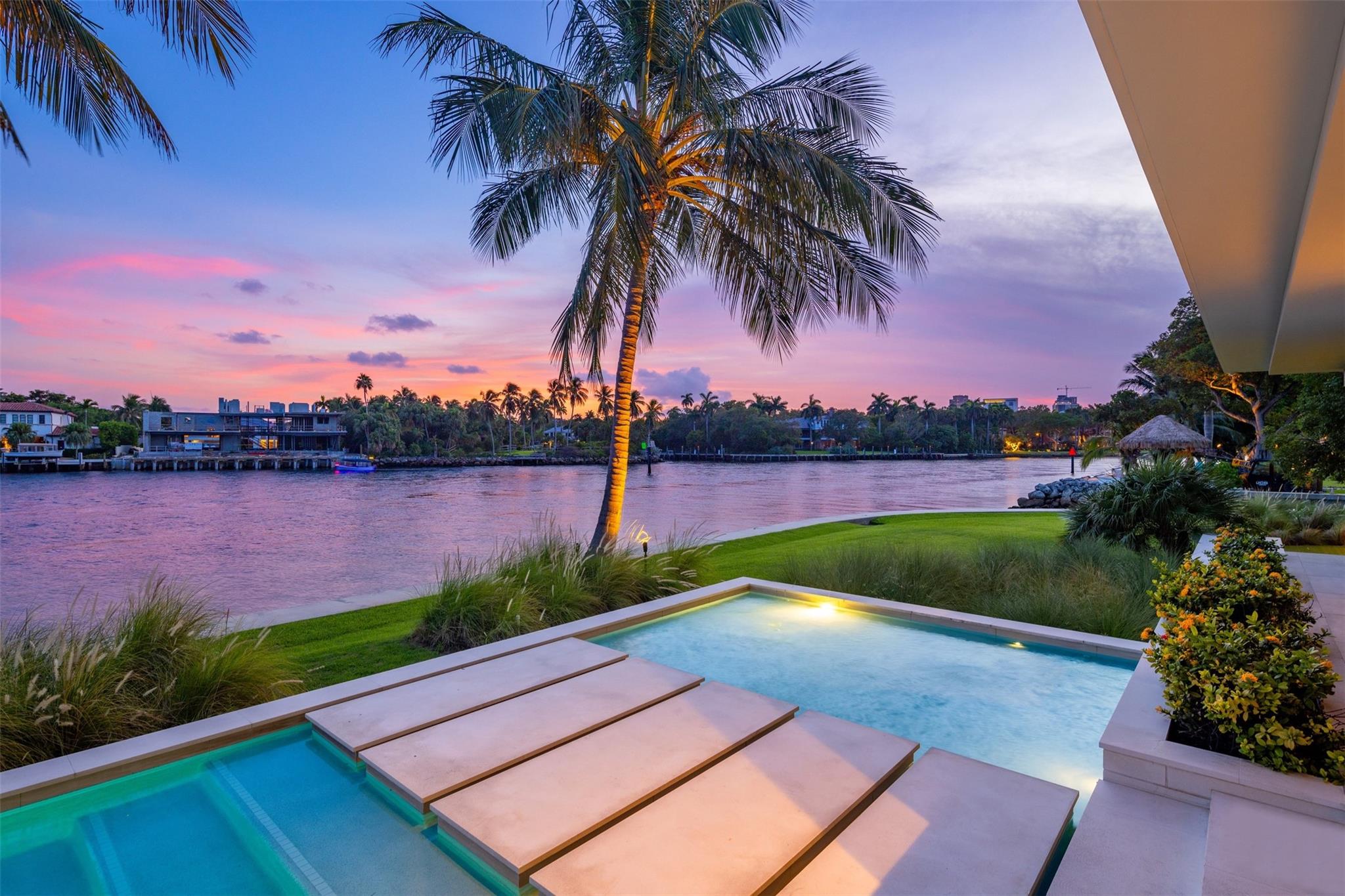 516 Mola Ave Fort Lauderdale, FL 33301