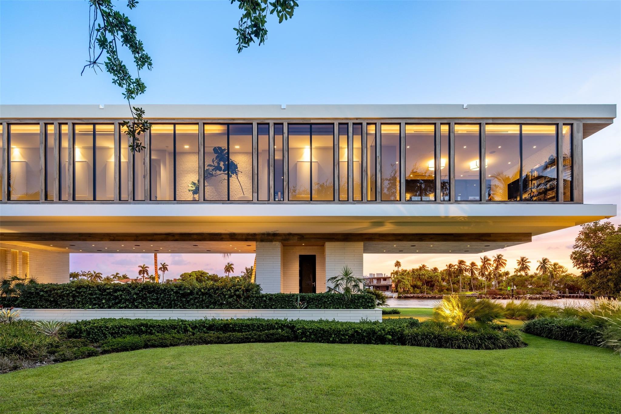 516 Mola Ave Fort Lauderdale, FL 33301