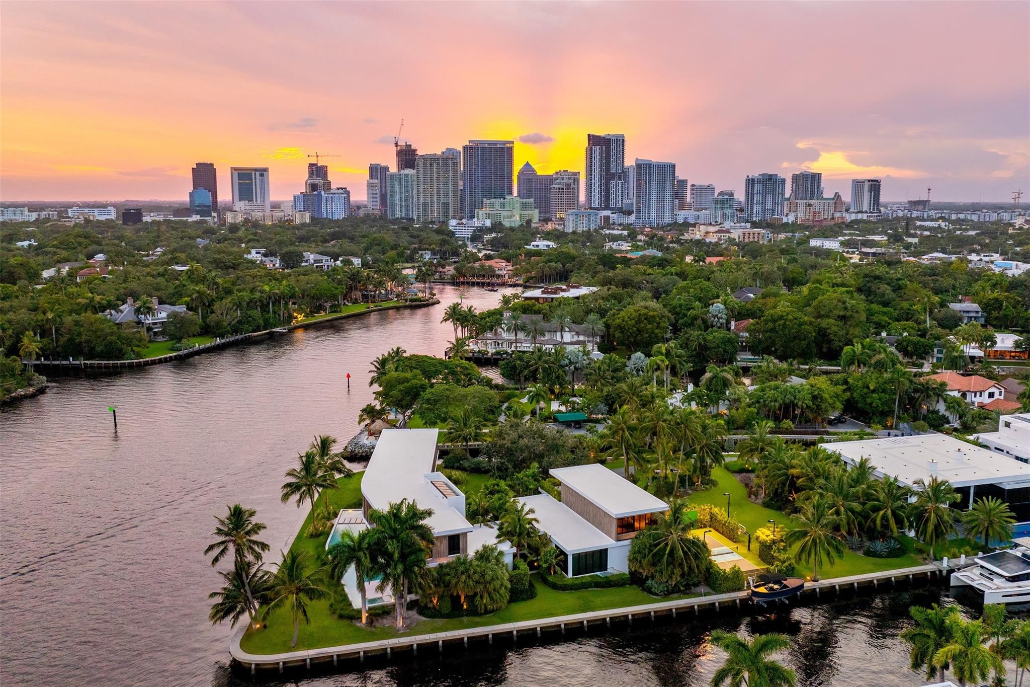 516 Mola Ave Fort Lauderdale, FL 33301