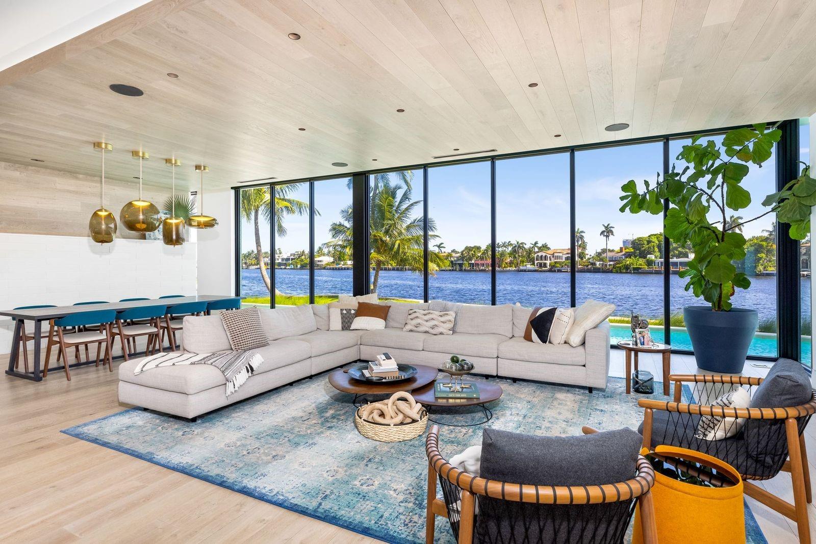 516 Mola Ave Fort Lauderdale, FL 33301