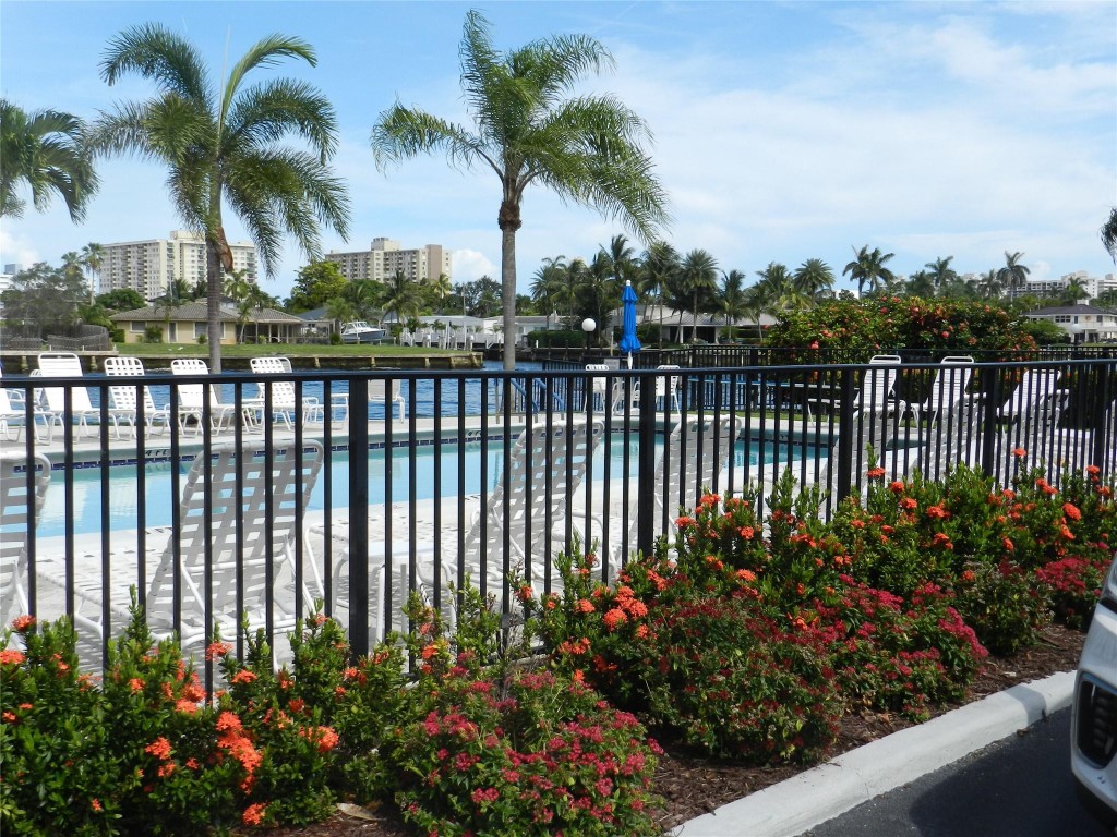 6307 Bay Clb Dr #2 Fort Lauderdale, FL 33308