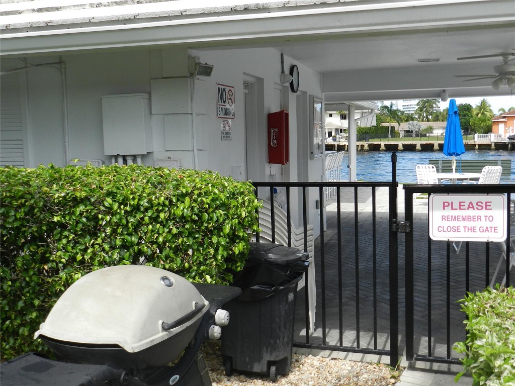 6307 Bay Clb Dr #2 Fort Lauderdale, FL 33308