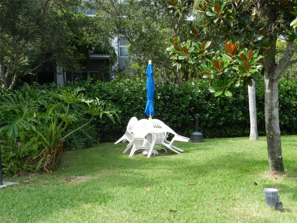 6307 Bay Clb Dr #2 Fort Lauderdale, FL 33308