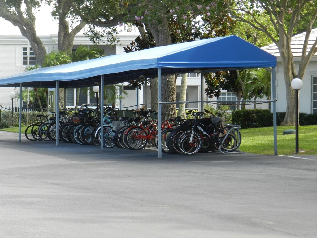 6307 Bay Clb Dr #2 Fort Lauderdale, FL 33308