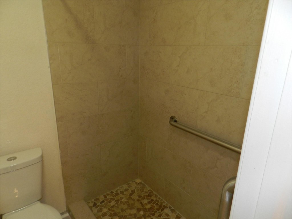 6307 Bay Clb Dr #2 Fort Lauderdale, FL 33308