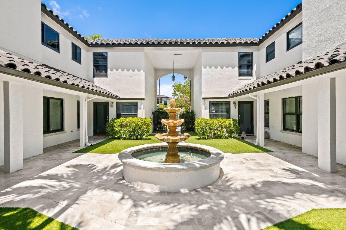 1524 SE 12th #1 Fort Lauderdale, FL 33316