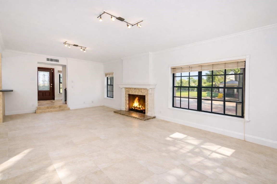 1524 SE 12th #1 Fort Lauderdale, FL 33316