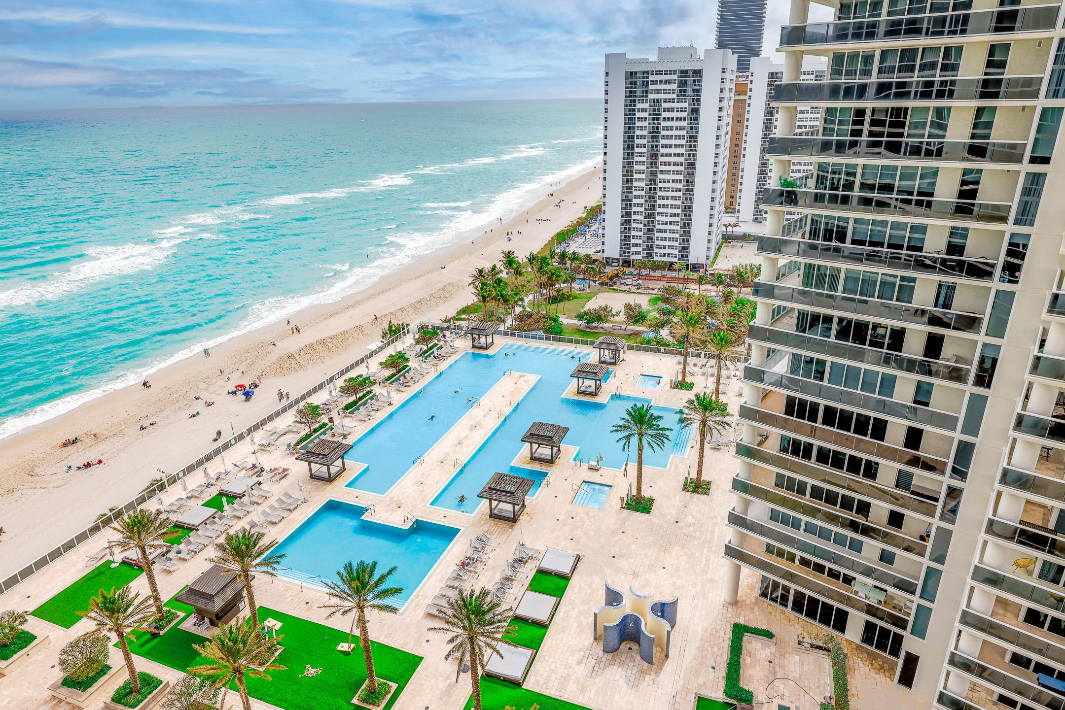 image Beach Club 226