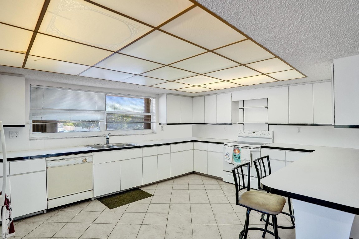 5555 N Ocean #86 Fort Lauderdale, FL 33308