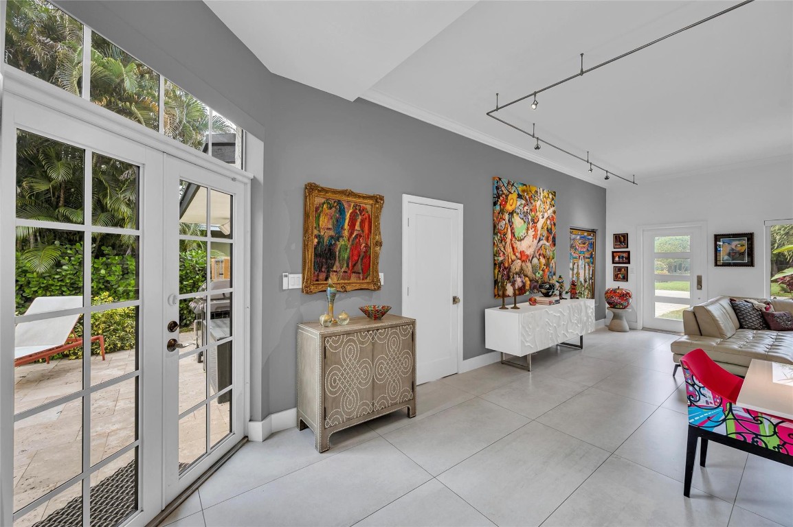 1722 NE 27th Wilton Manors, FL 33334