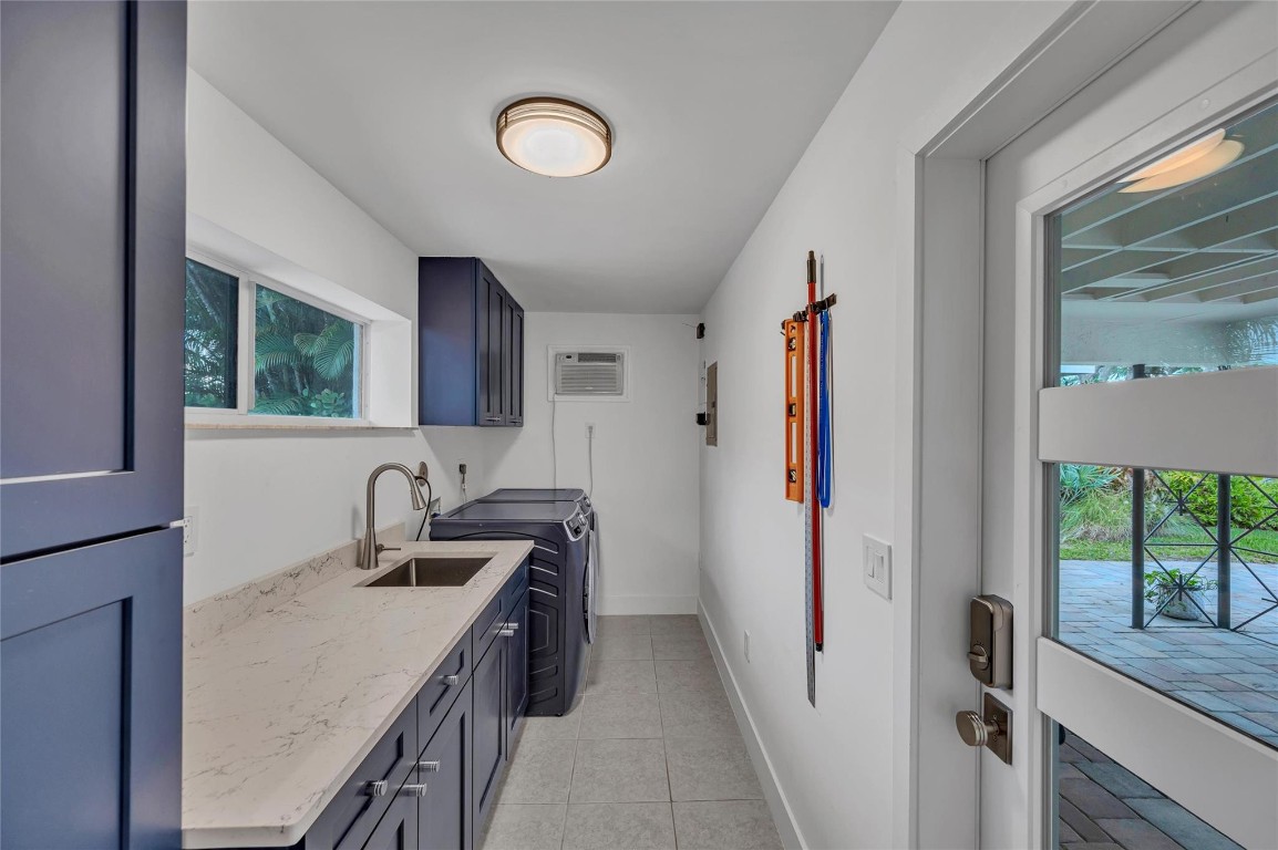 1722 NE 27th Wilton Manors, FL 33334