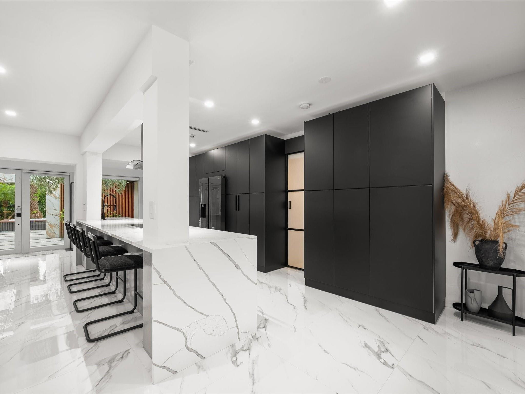 2711 NE 19th Fort Lauderdale, FL 33305