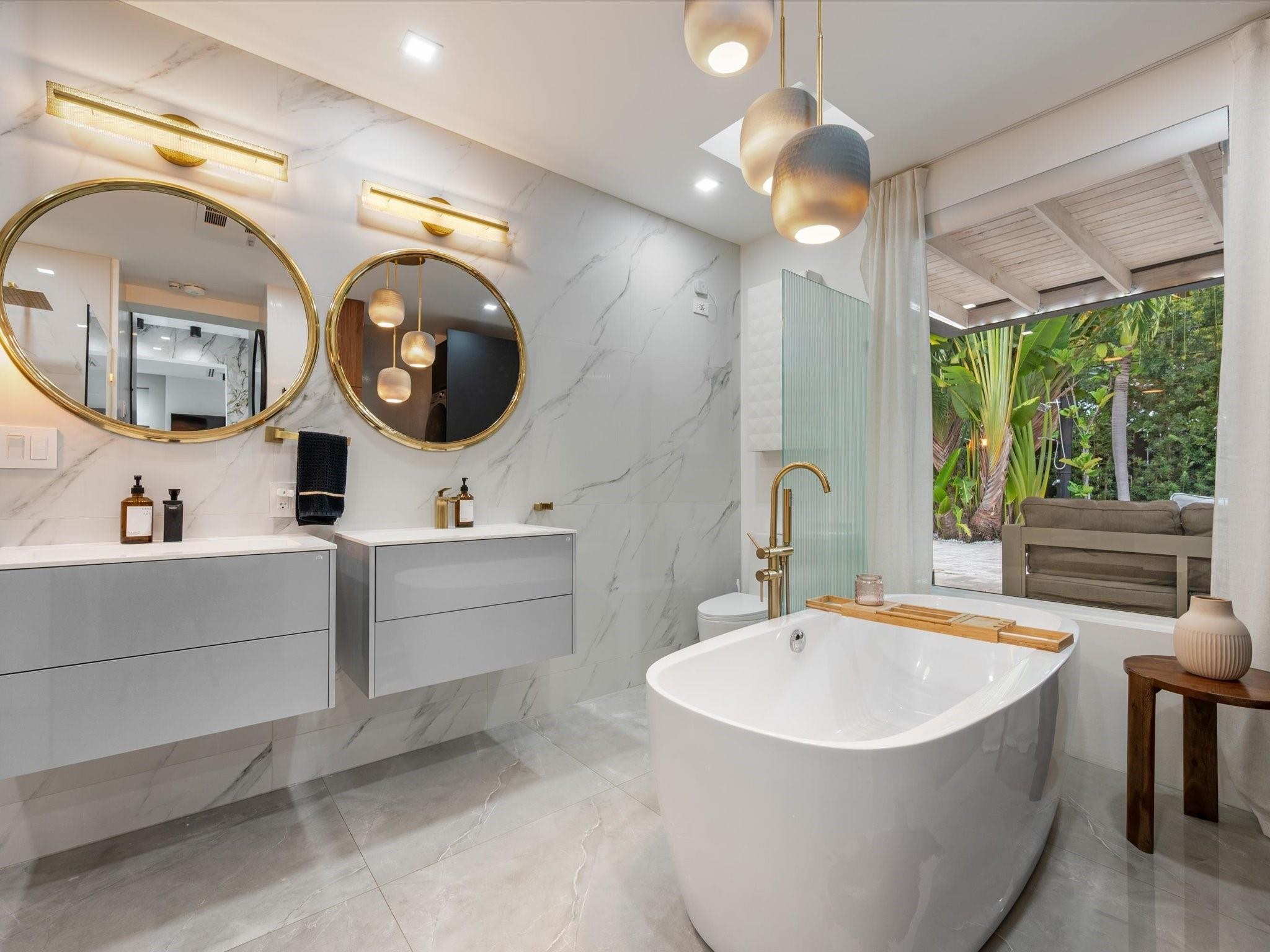 2711 NE 19th Fort Lauderdale, FL 33305