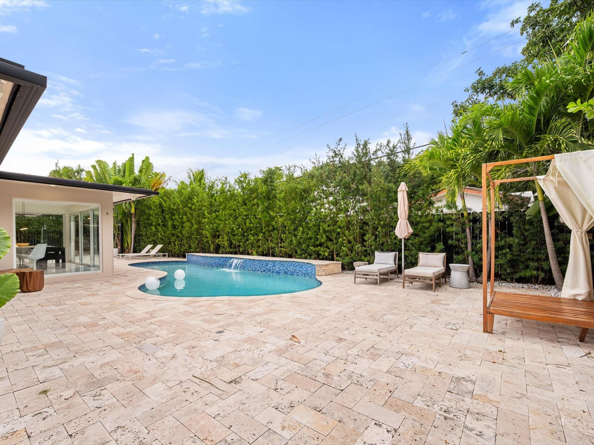 2711 NE 19th Fort Lauderdale, FL 33305