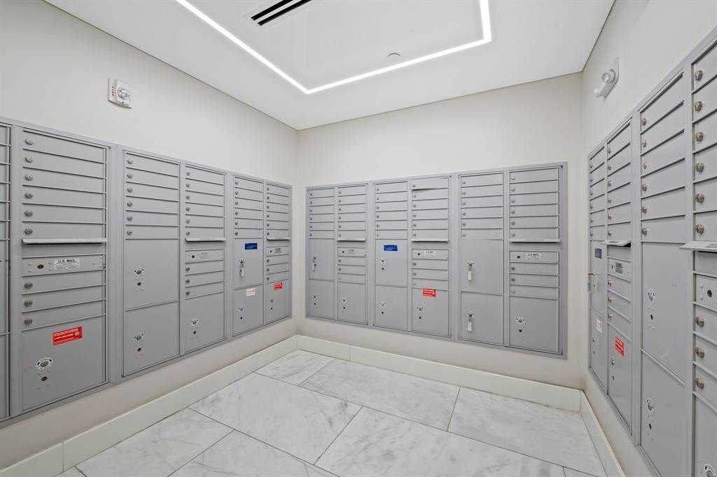 340 Sunset #401 Fort Lauderdale, FL 33301