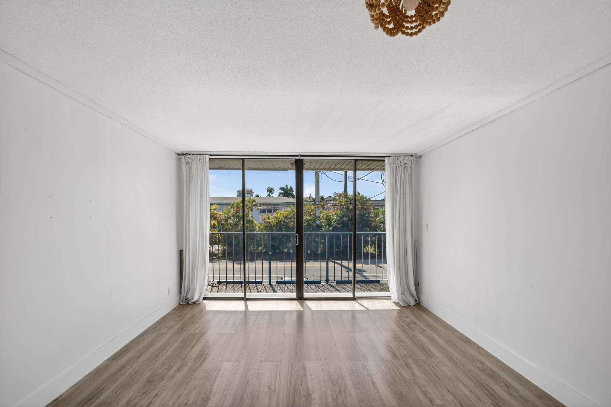 1531 SE 15th #8 Fort Lauderdale, FL 33316