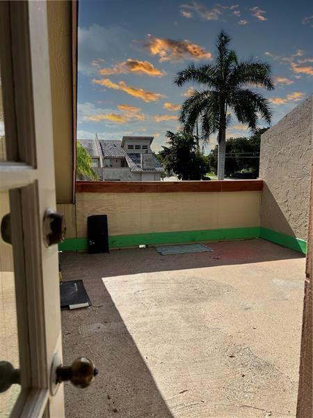 3947 Coral Spgs #22 Coral Springs, FL 33065