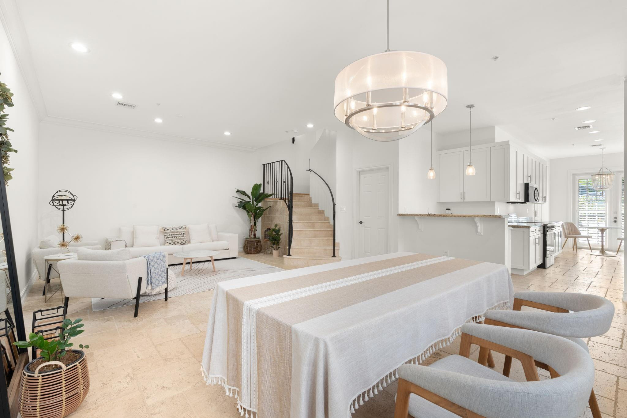 2614 NE 14th Fort Lauderdale, FL 33304