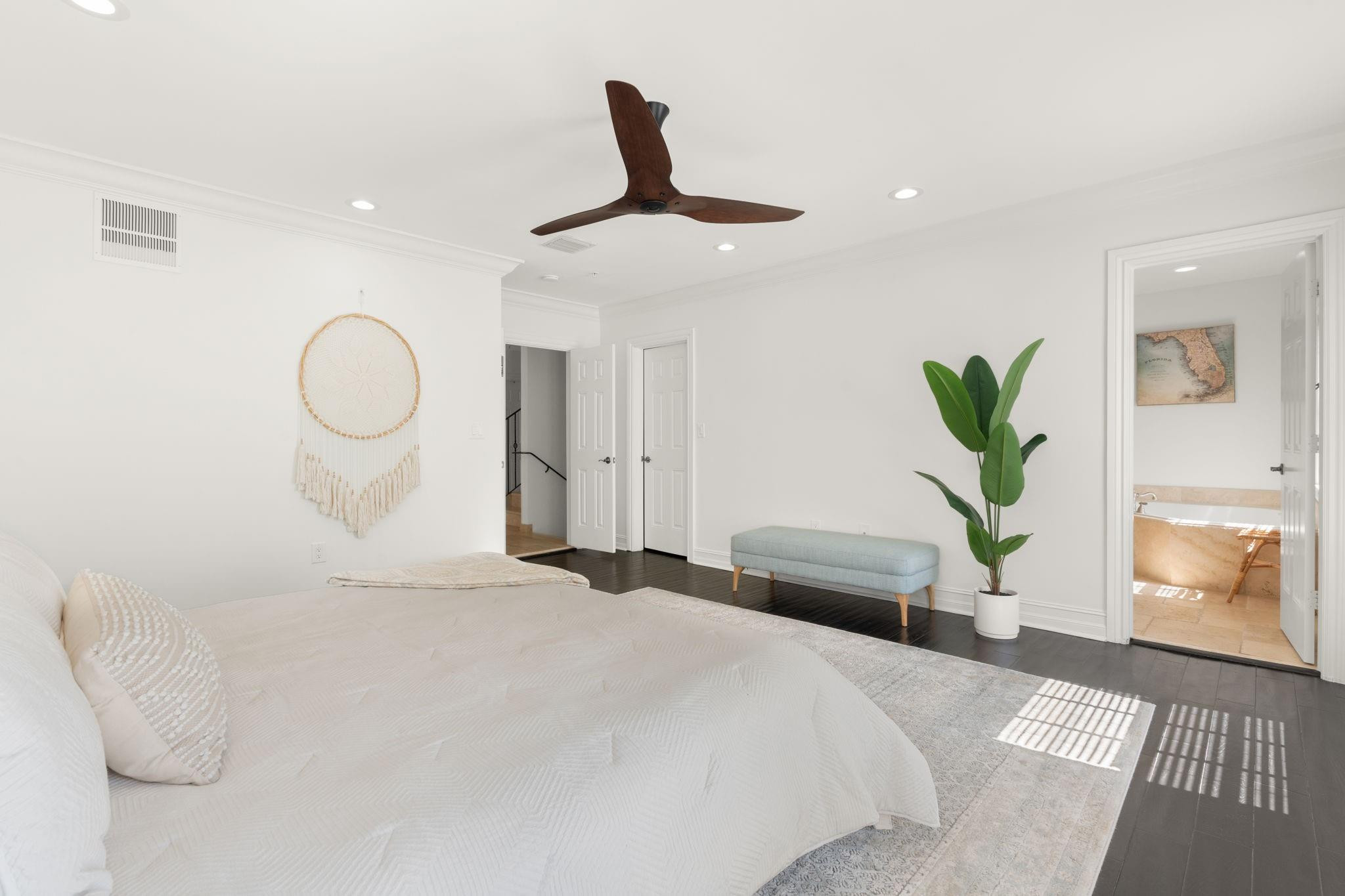 2614 NE 14th Fort Lauderdale, FL 33304