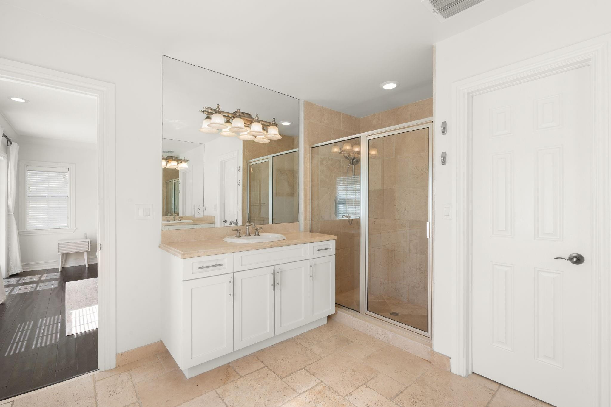 2614 NE 14th Fort Lauderdale, FL 33304