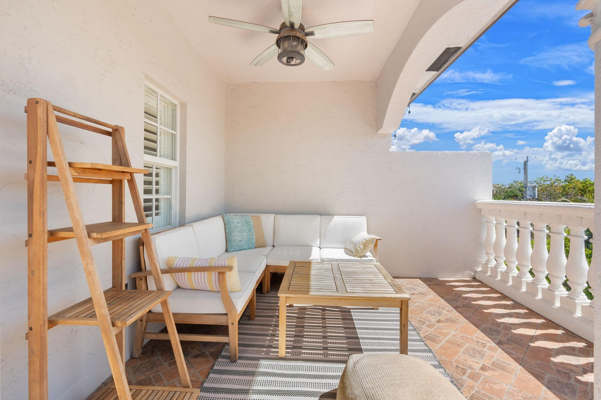 2614 NE 14th Fort Lauderdale, FL 33304