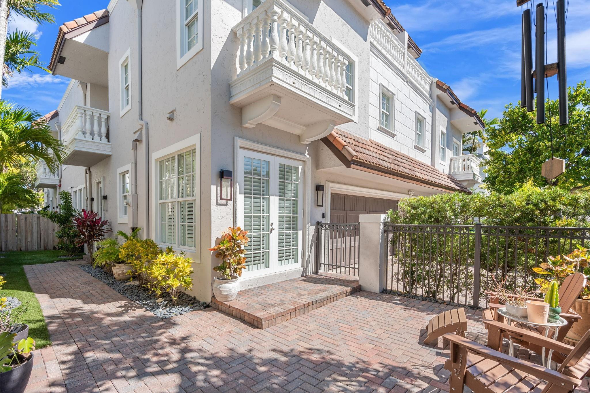 2614 NE 14th Fort Lauderdale, FL 33304