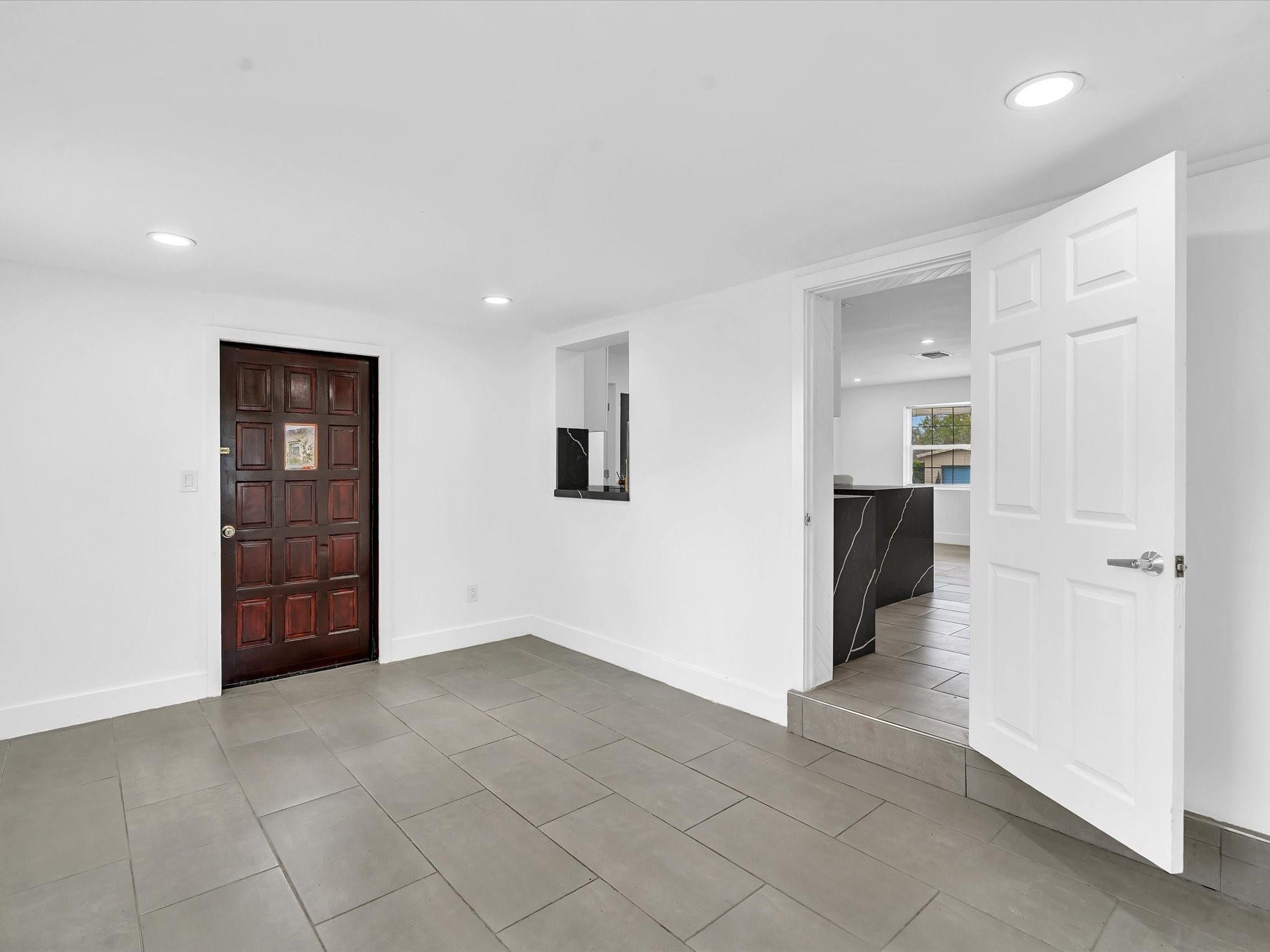 5710 SW 54th Davie, FL 33314