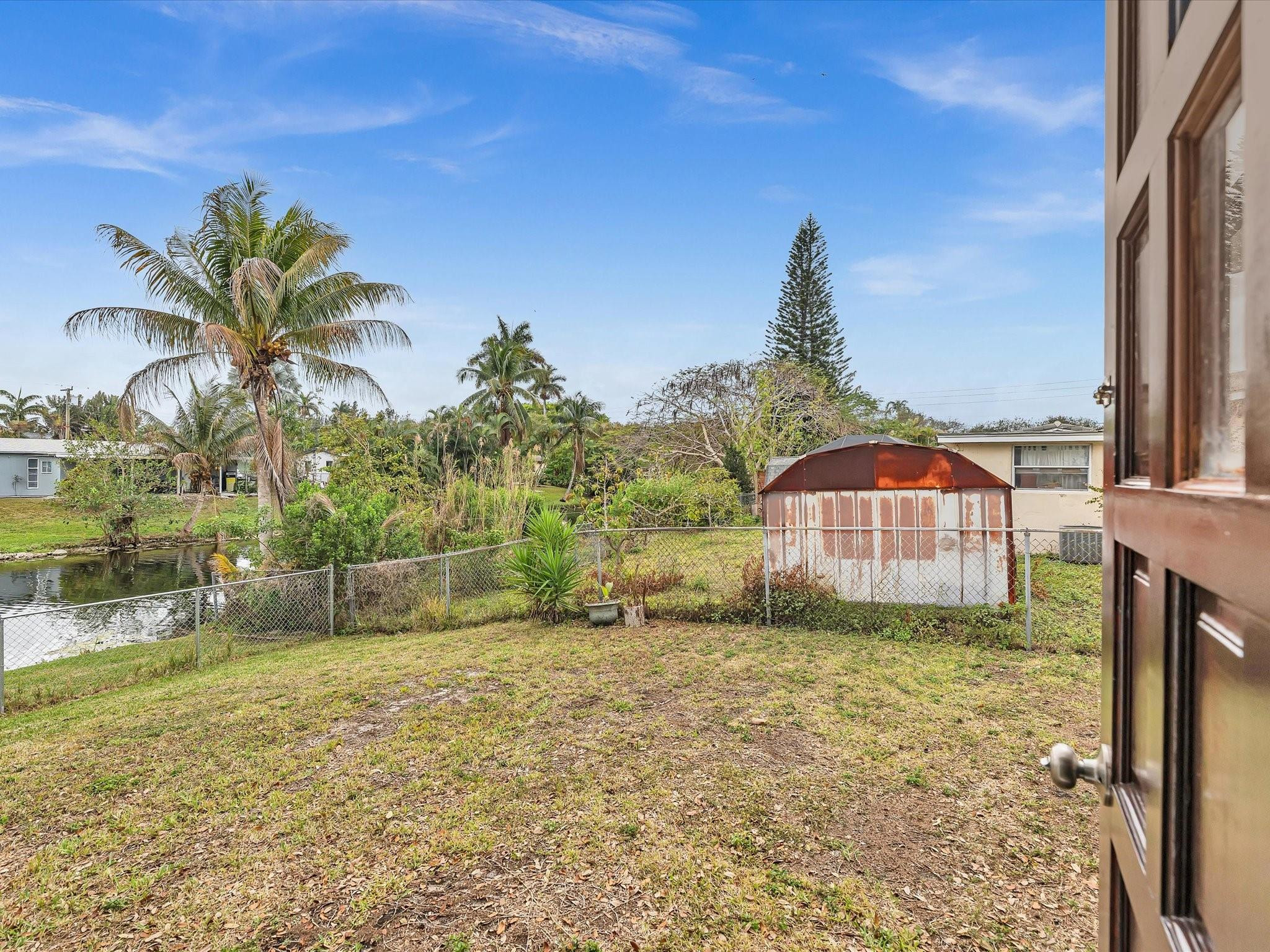 5710 SW 54th Davie, FL 33314