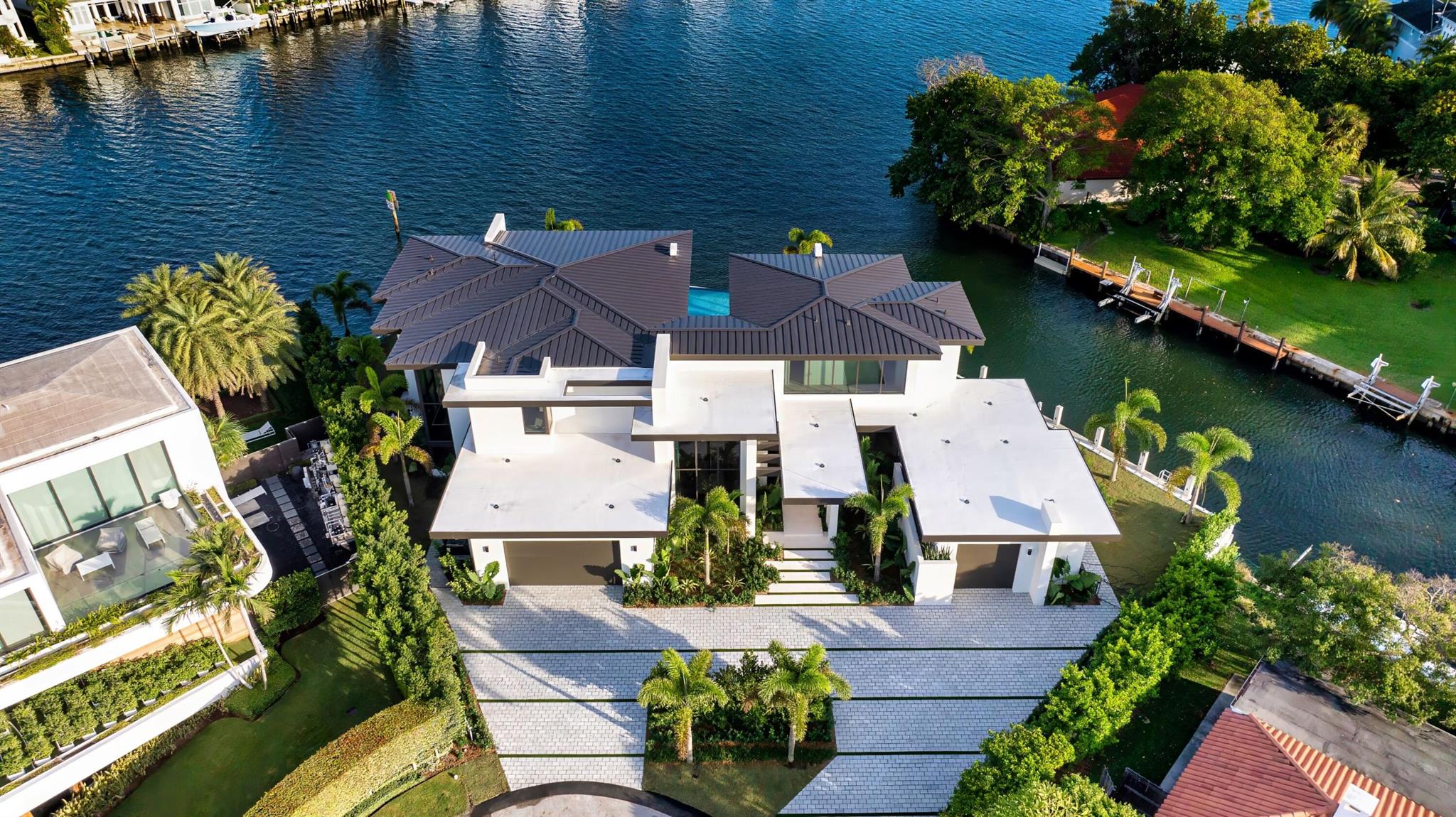 829 Orchid Dr Boca Raton, FL 33432