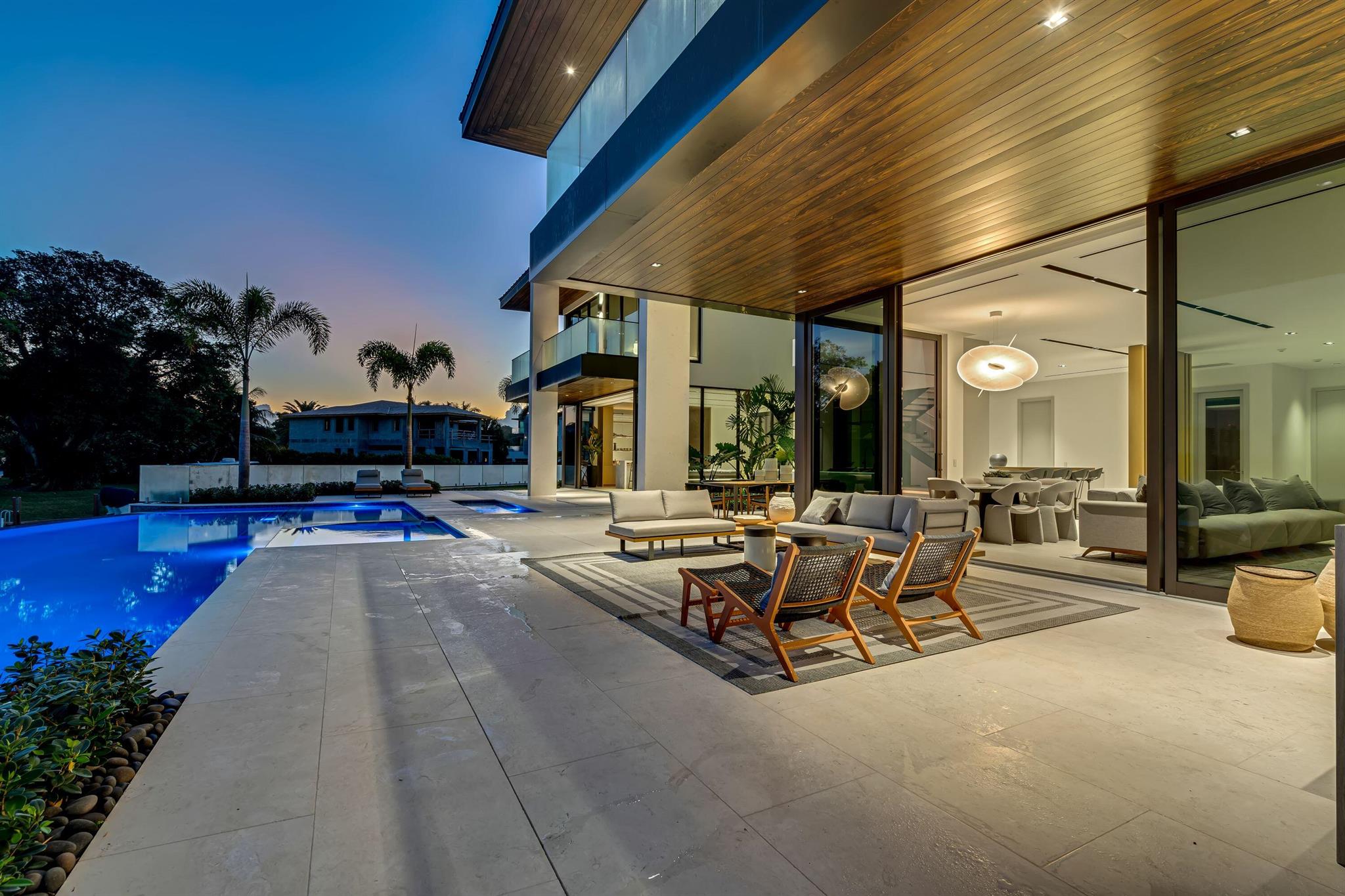 829 Orchid Dr Boca Raton, FL 33432