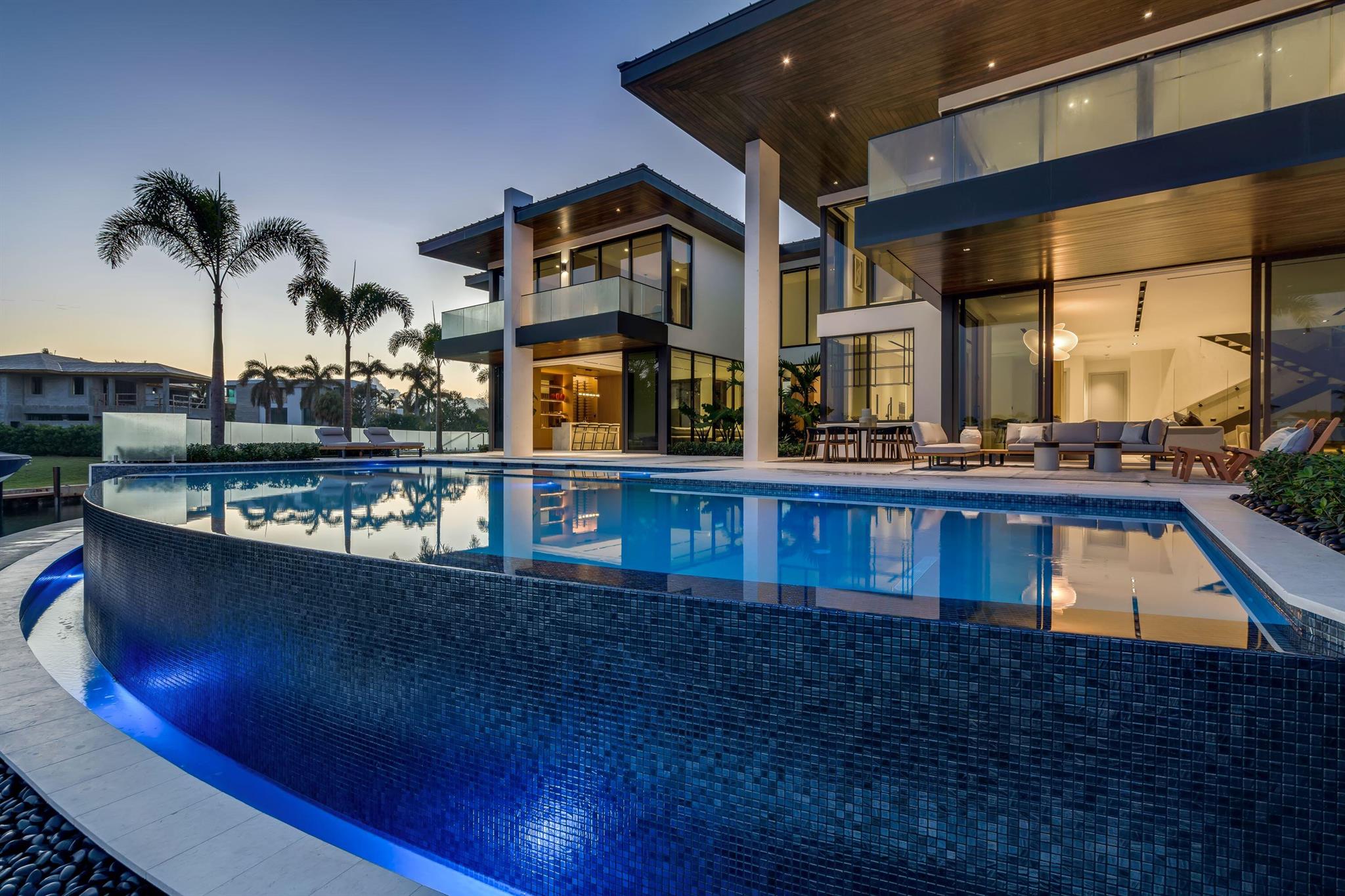 829 Orchid Dr Boca Raton, FL 33432