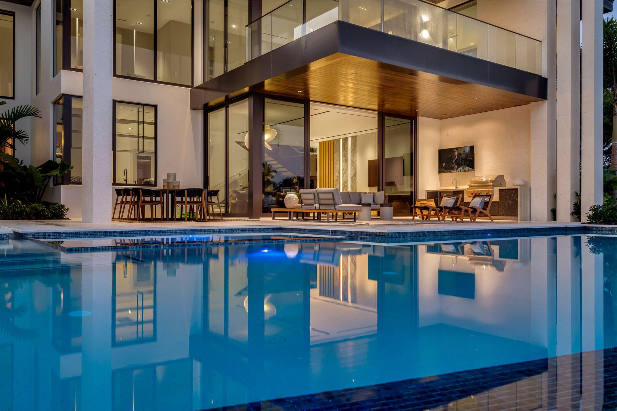 829 Orchid Dr Boca Raton, FL 33432