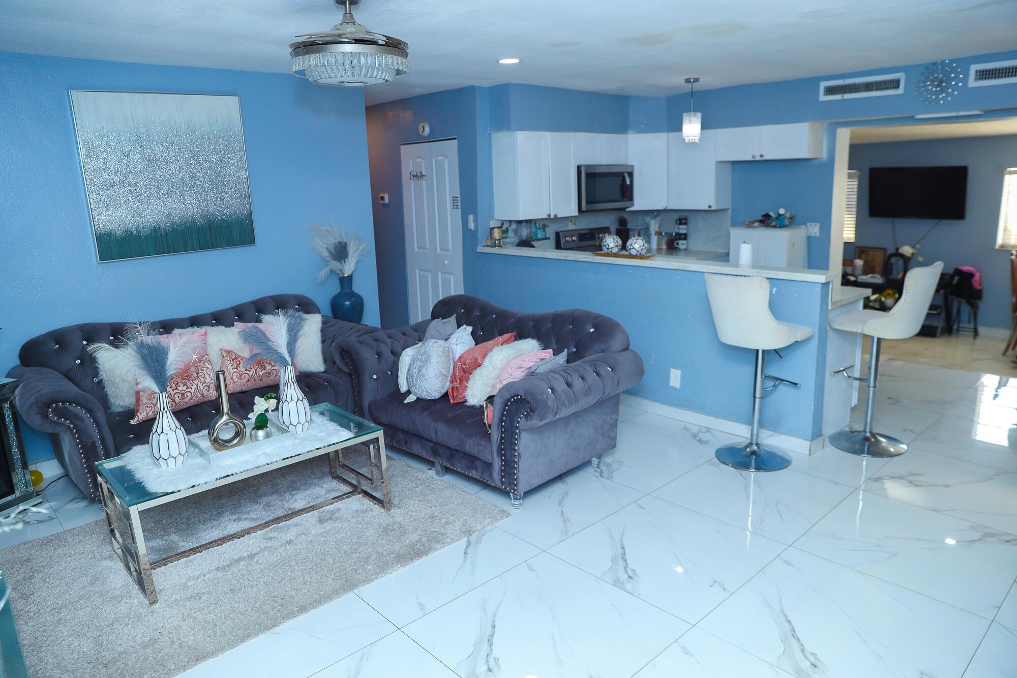 3420 NW 5th Ct,Lauderhill, FL 33311