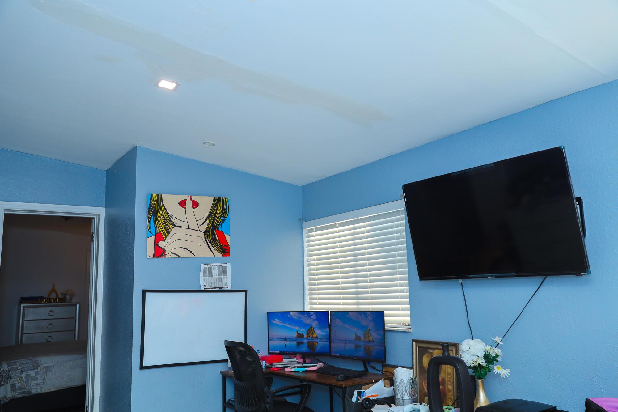 3420 NW 5th Ct,Lauderhill, FL 33311