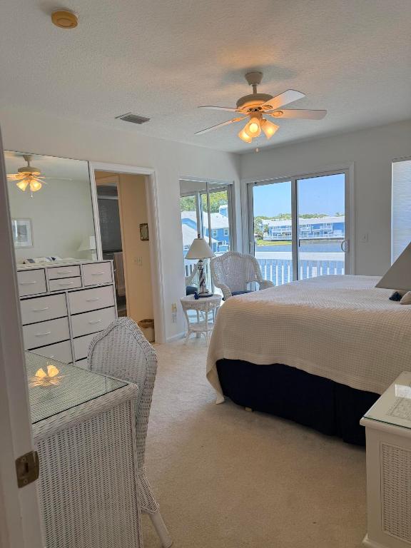 809 Ocean Dunes Cir Jupiter, FL 33477