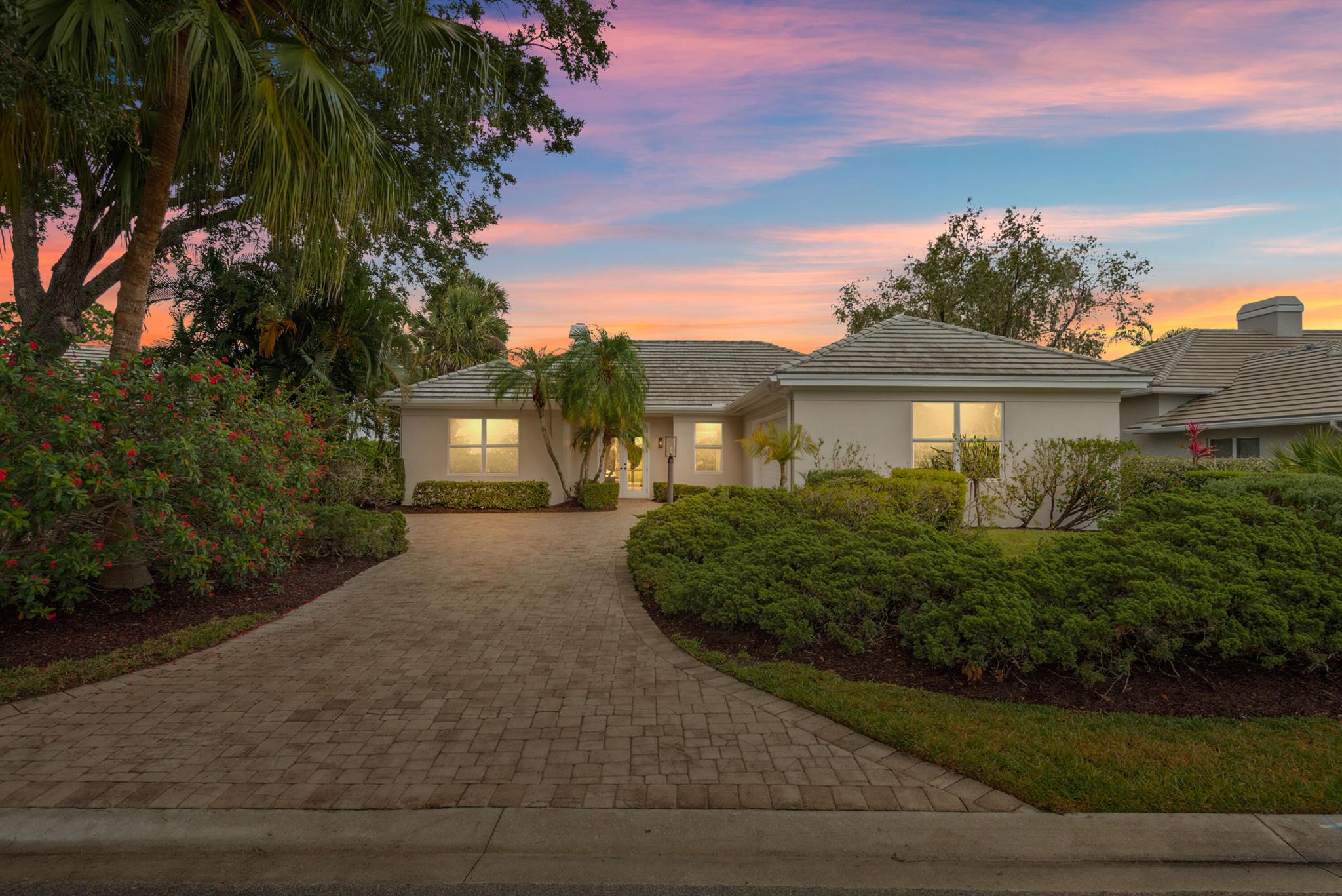 10206 Isle Of Pines Ct