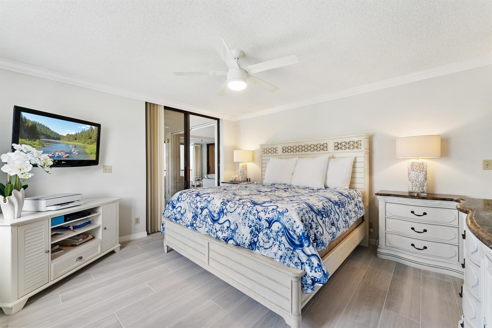 19800 Sandpointe Bay Dr #407 Tequesta, FL 33469