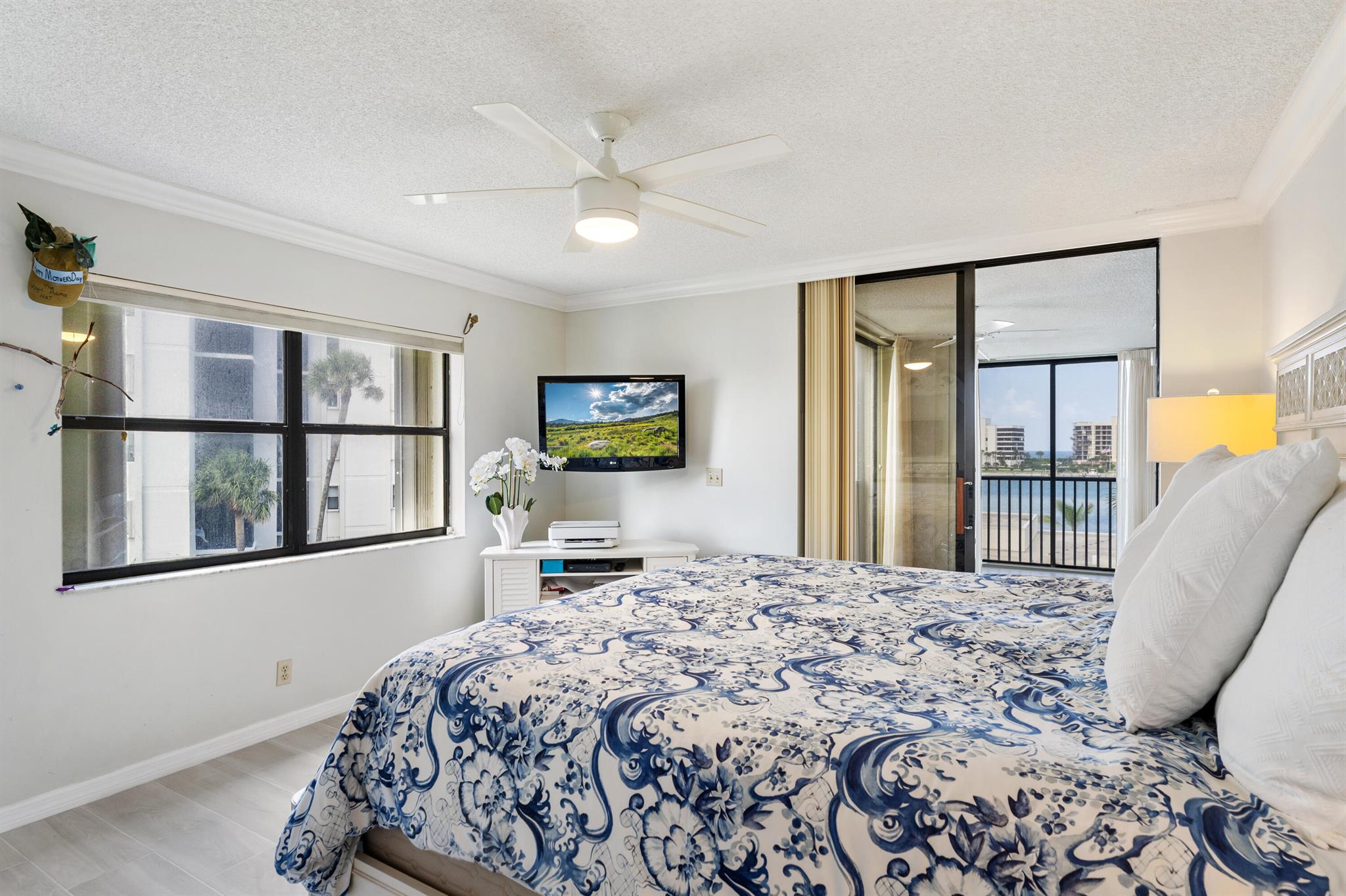 19800 Sandpointe Bay Dr #407 Tequesta, FL 33469