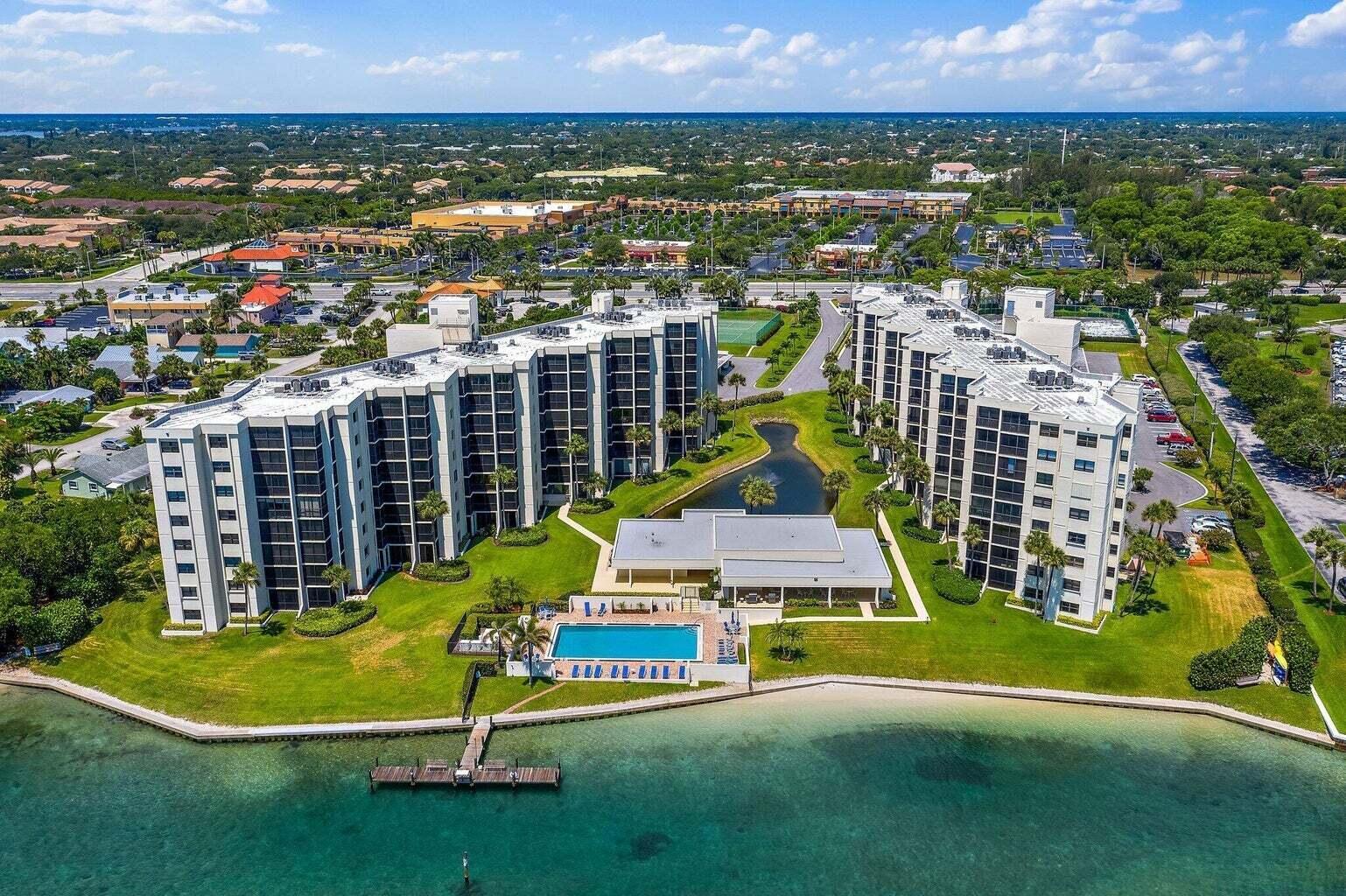 19800 Sandpointe Bay Dr #407 Tequesta, FL 33469