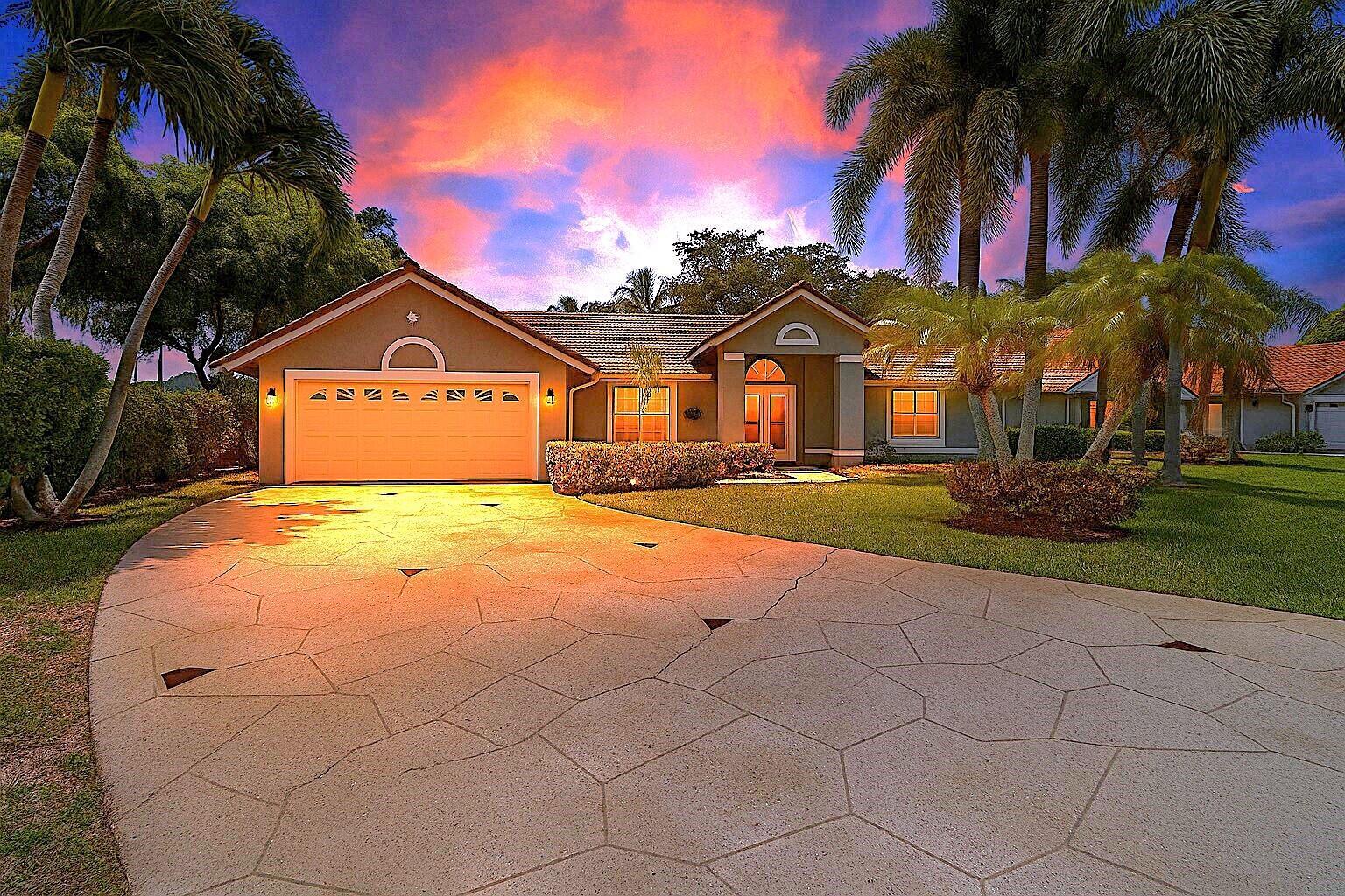 6073 Wedgewood Vlg Cir