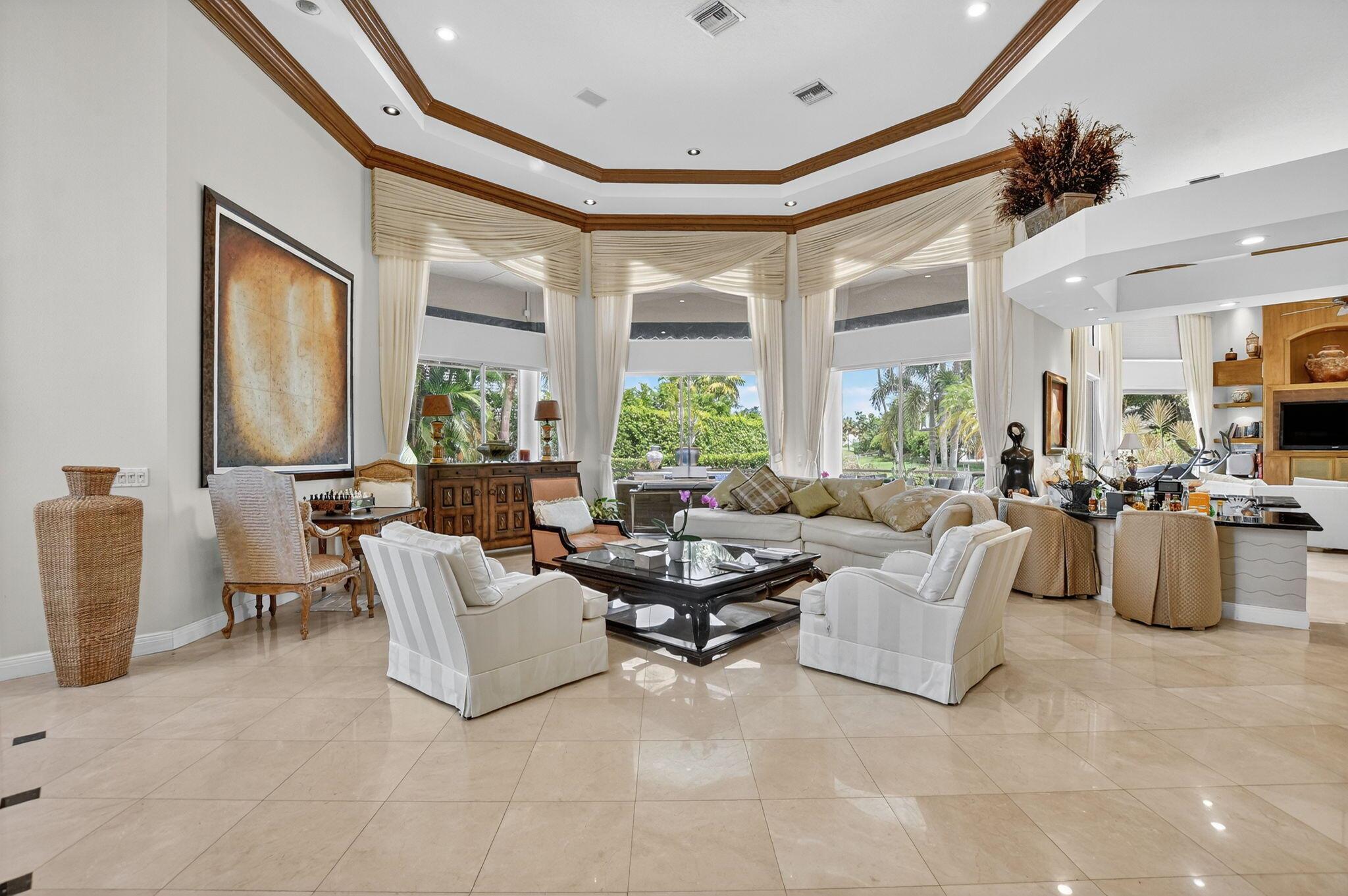 6981 Lions Head Ln Boca Raton, FL 33496