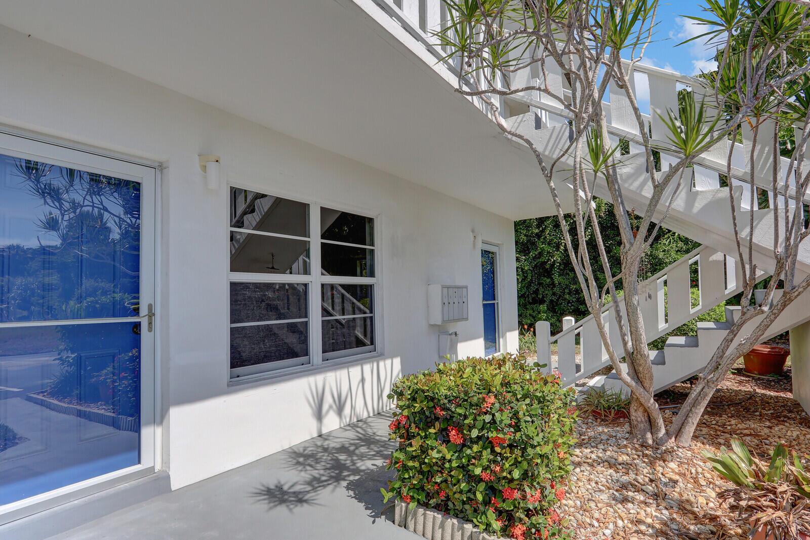 2929 SE Ocean Blvd #E1